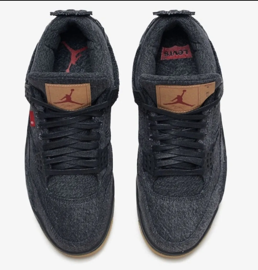 Baskets Air Jordan 4 Retro Levi's Black