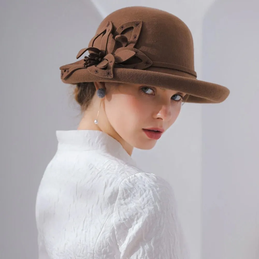 Chapeau fedora fleur