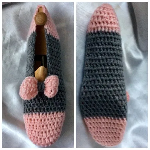 Chaussons ballerines  d’intérieur,crochet, acrylique avec décor pour femme