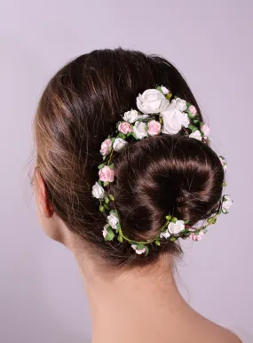 Couronne de fleur dans les cheveux