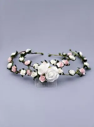 Couronne de fleur dans les cheveux