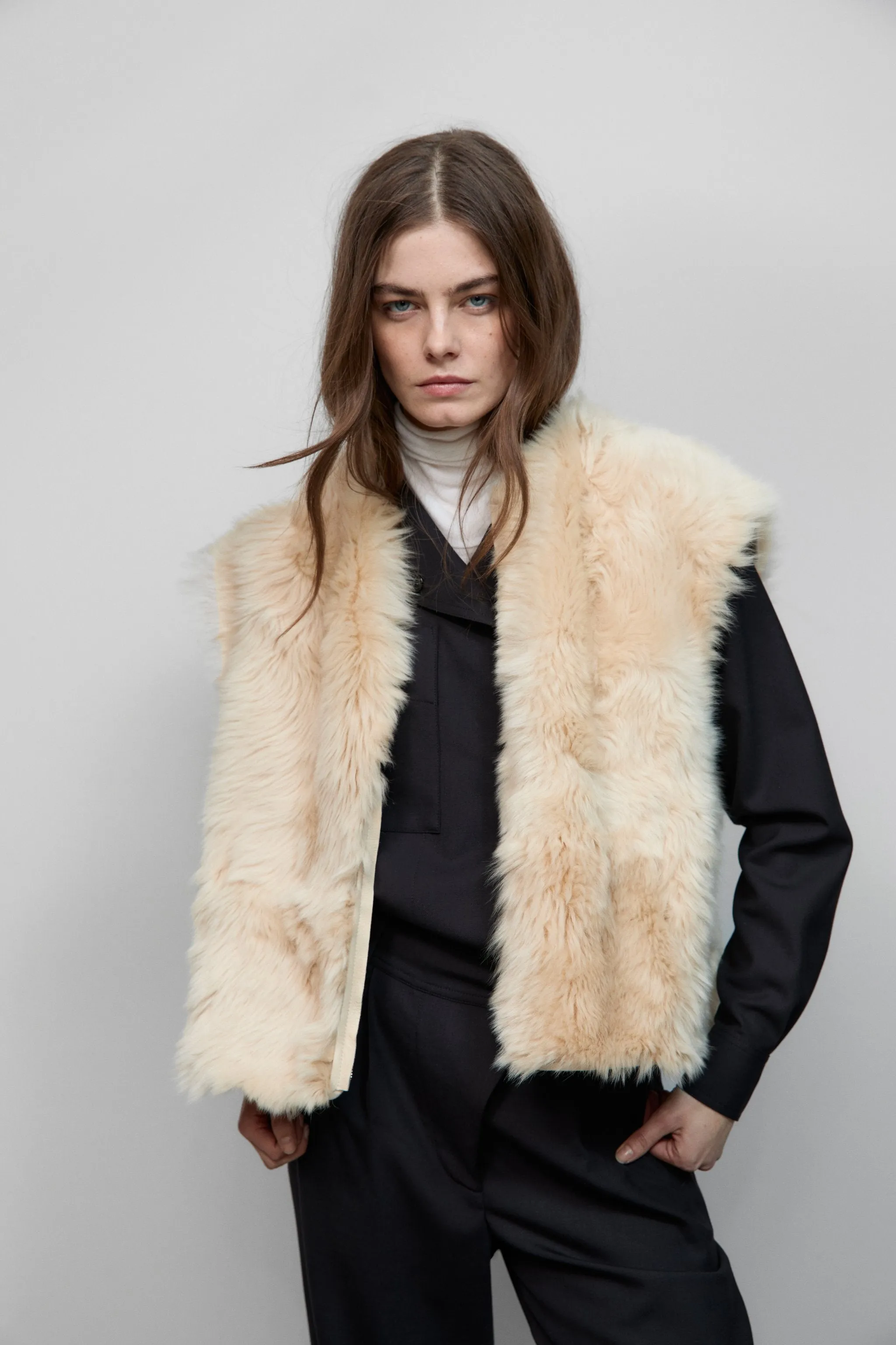 Gilet en peau d'agneau raw silk CLOSED