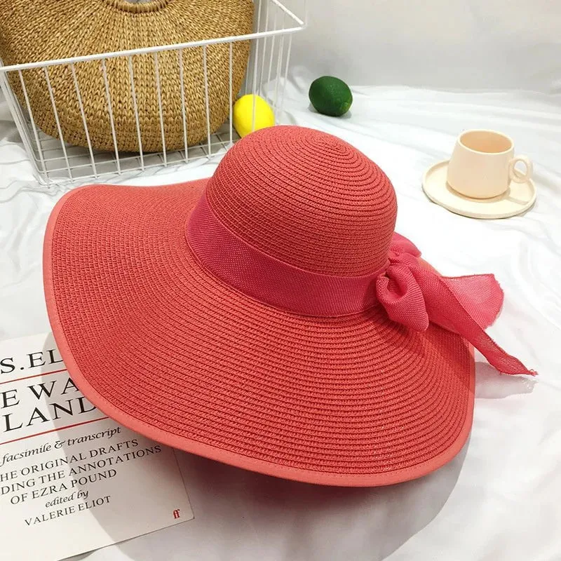 Grand chapeau de plage