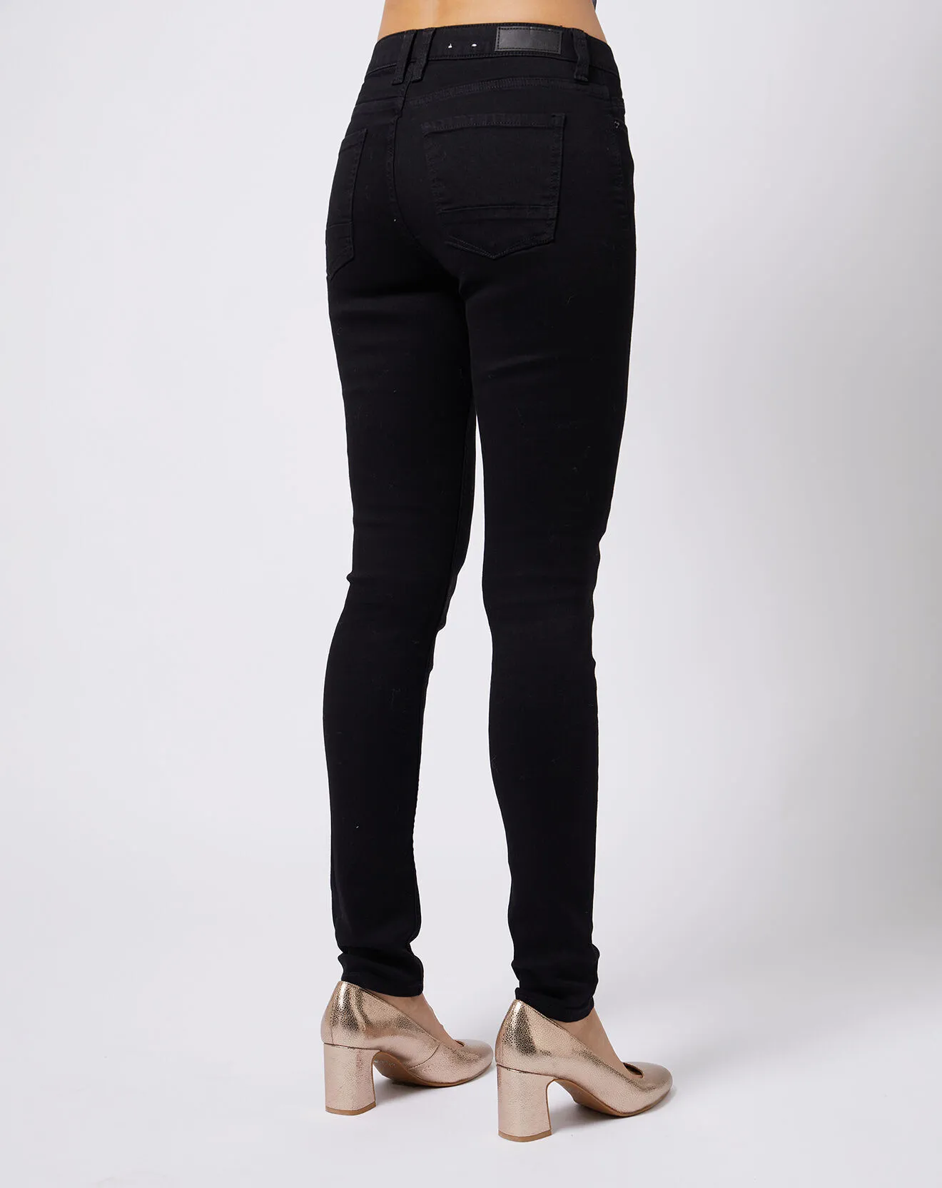 Jean Skinny en coton mélangé à teneur en stretch confortable noir