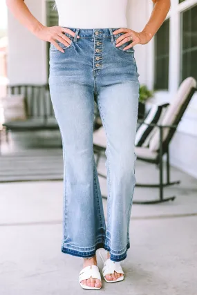 Jean évasé bleu ciel taille haute boutonné en détresse