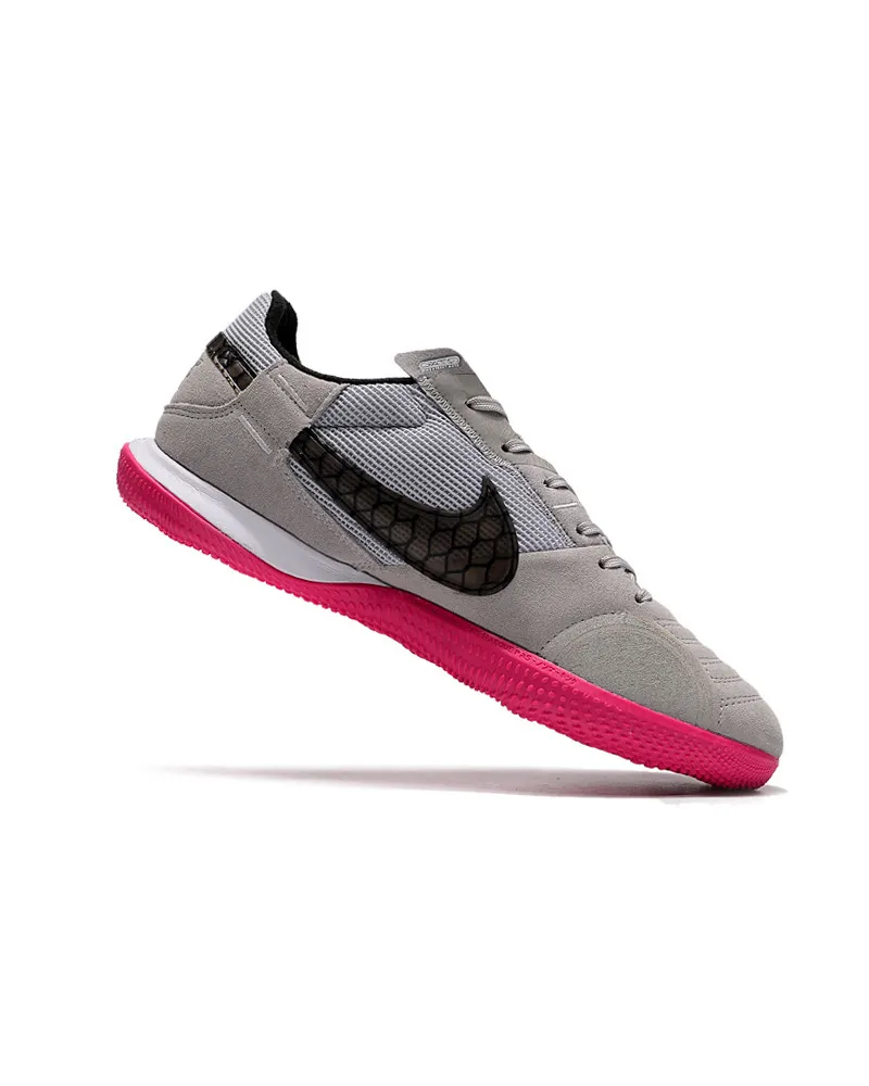 Nike Streetgato Grey Fog Dynamic Berry