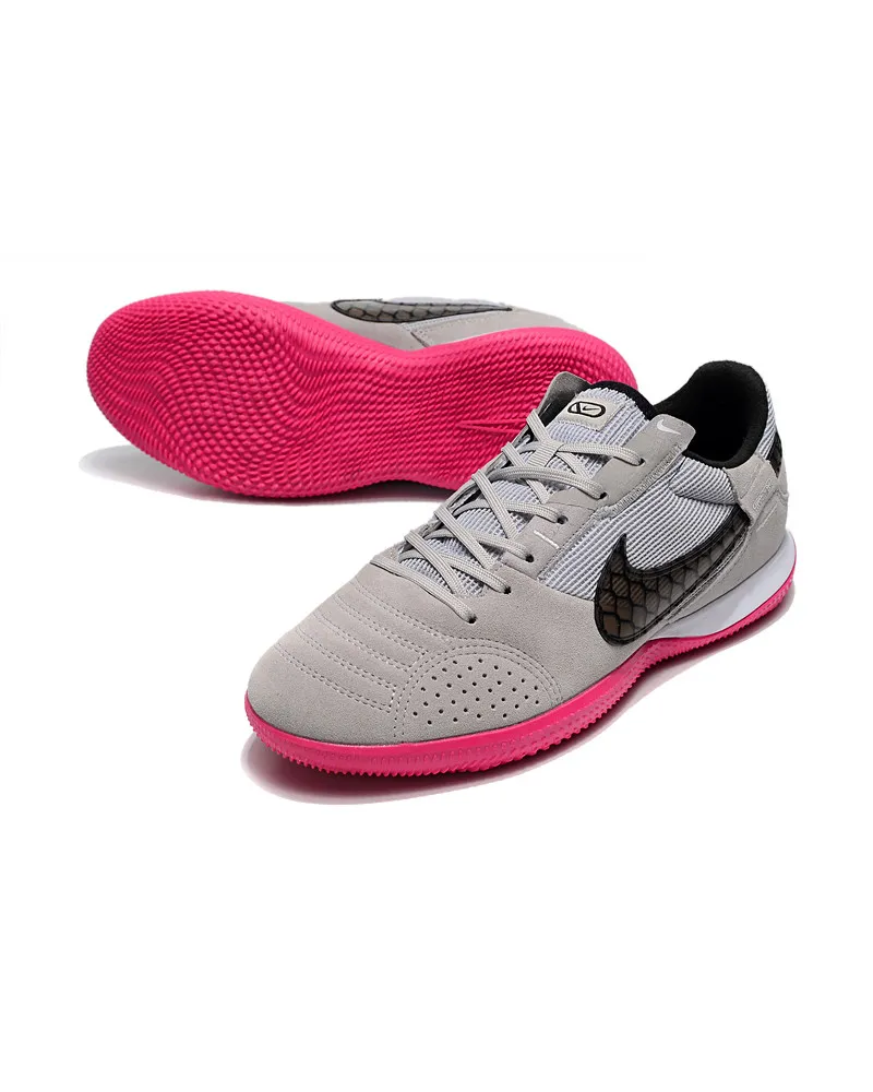 Nike Streetgato Grey Fog Dynamic Berry