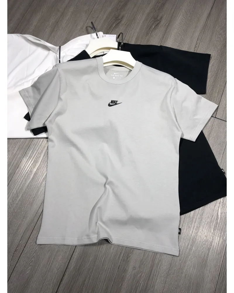 NIKE TEE SHIRT PREMIUM ESSENTIALS