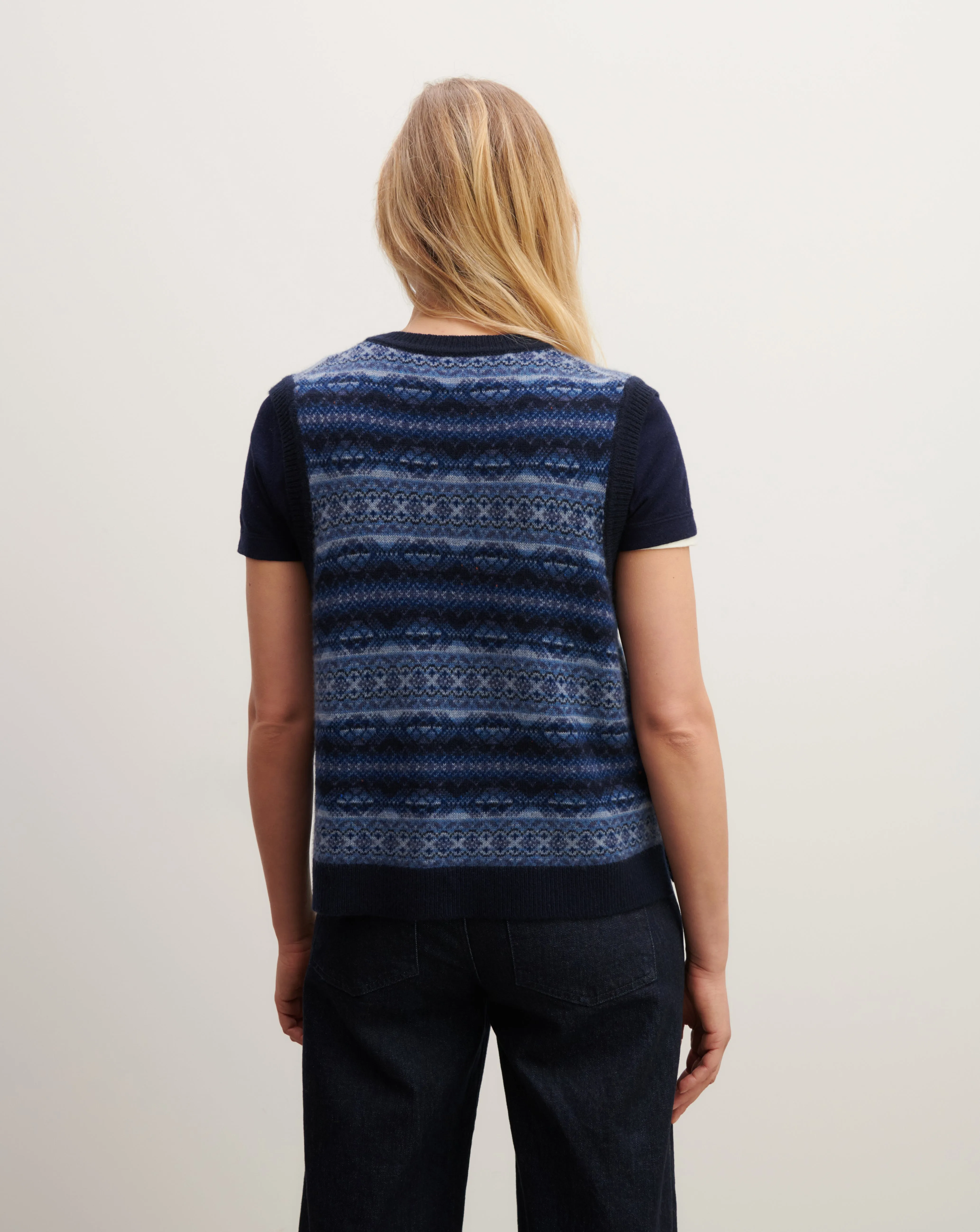 Pull V sans manches fairisle