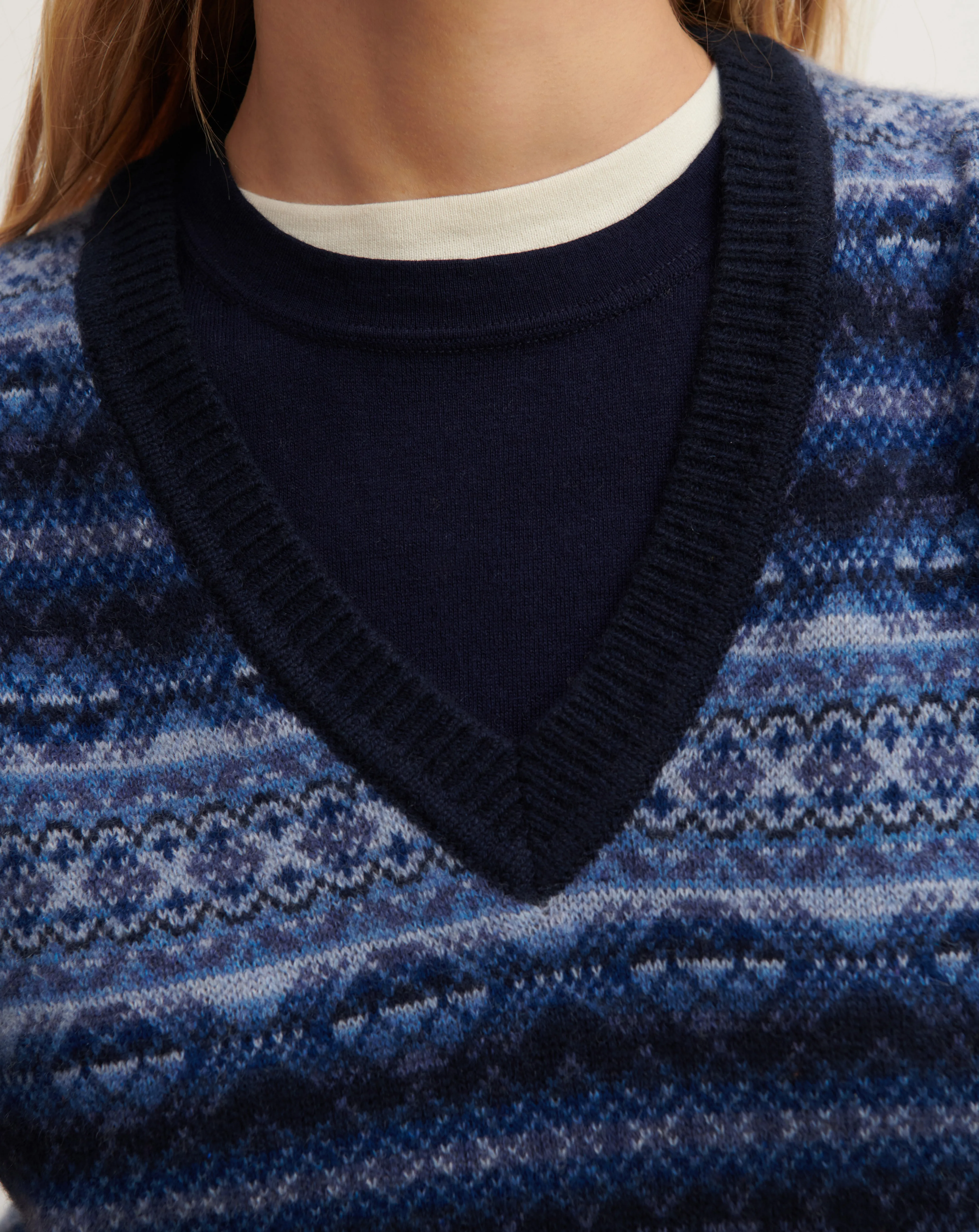 Pull V sans manches fairisle