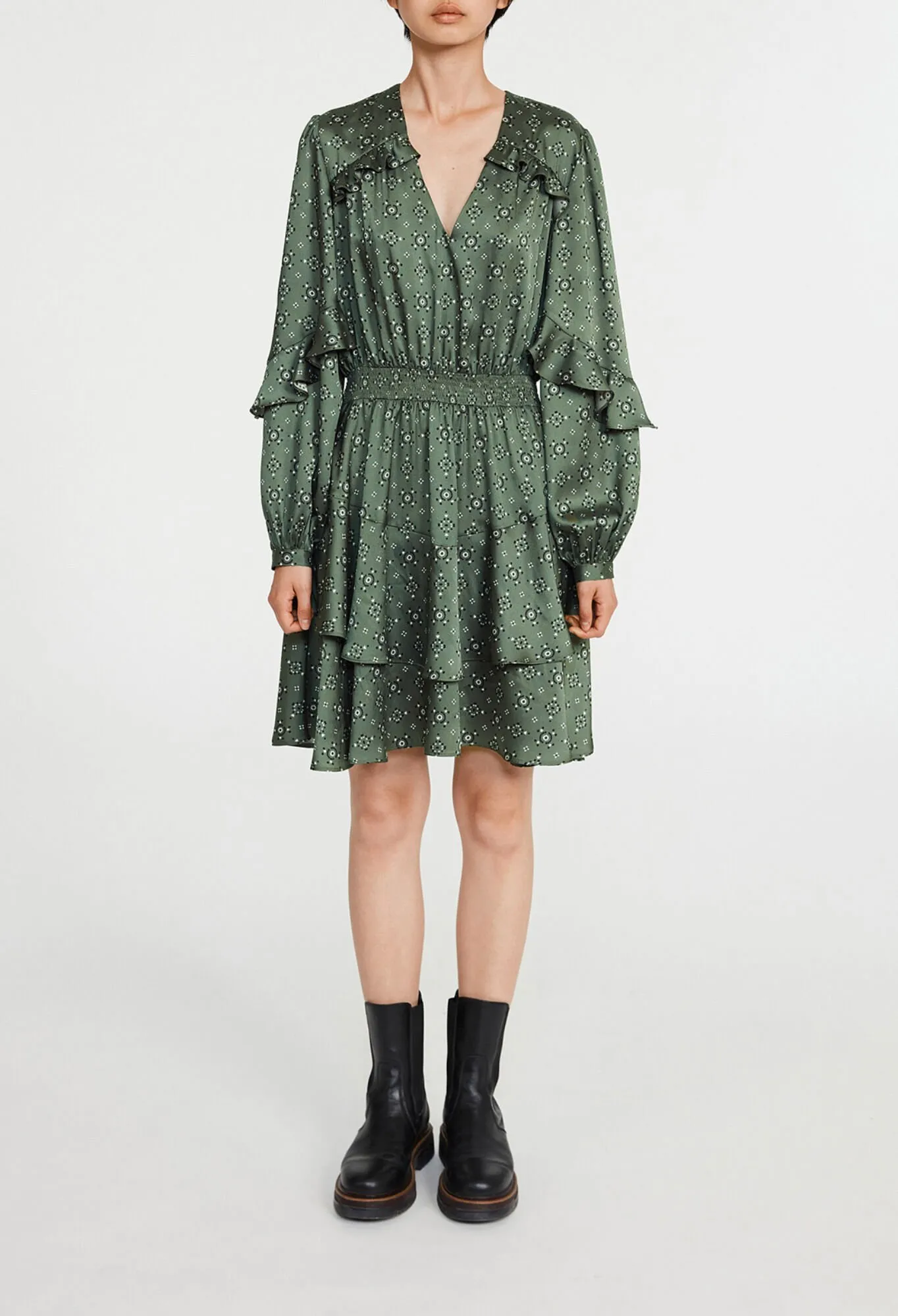 Robe courte à motif géométrique smocké | Claudie FR