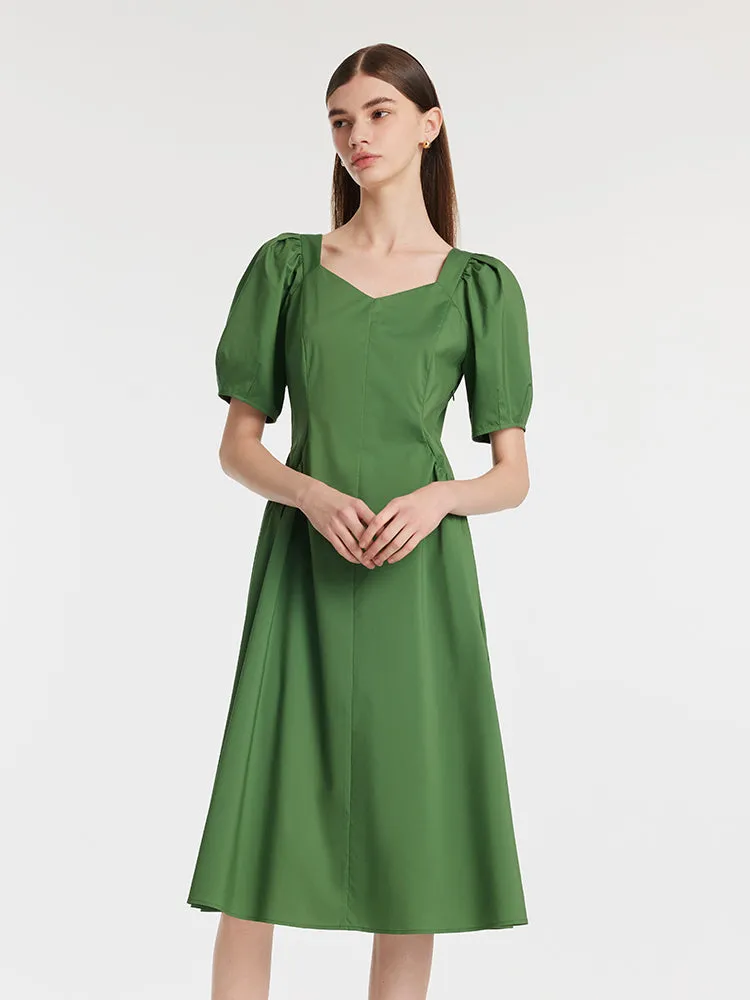 Robe mi-longue à col carré et manches bouffantes pour femme