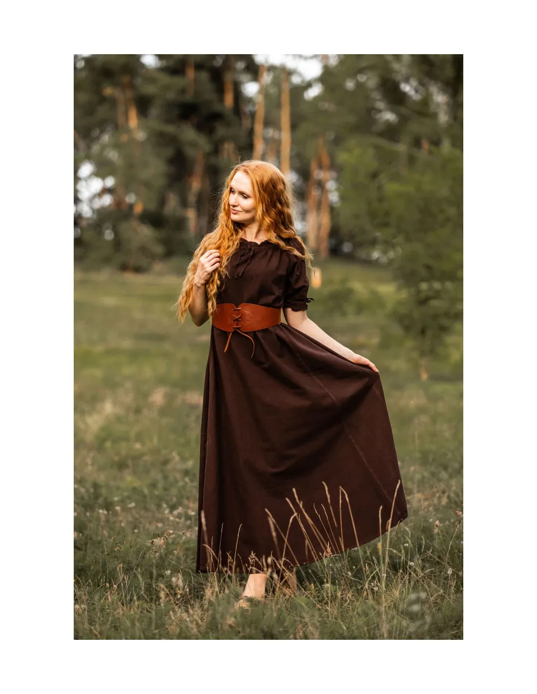 Robe médiévale Karen, marron ⚔️ Boutique Épées