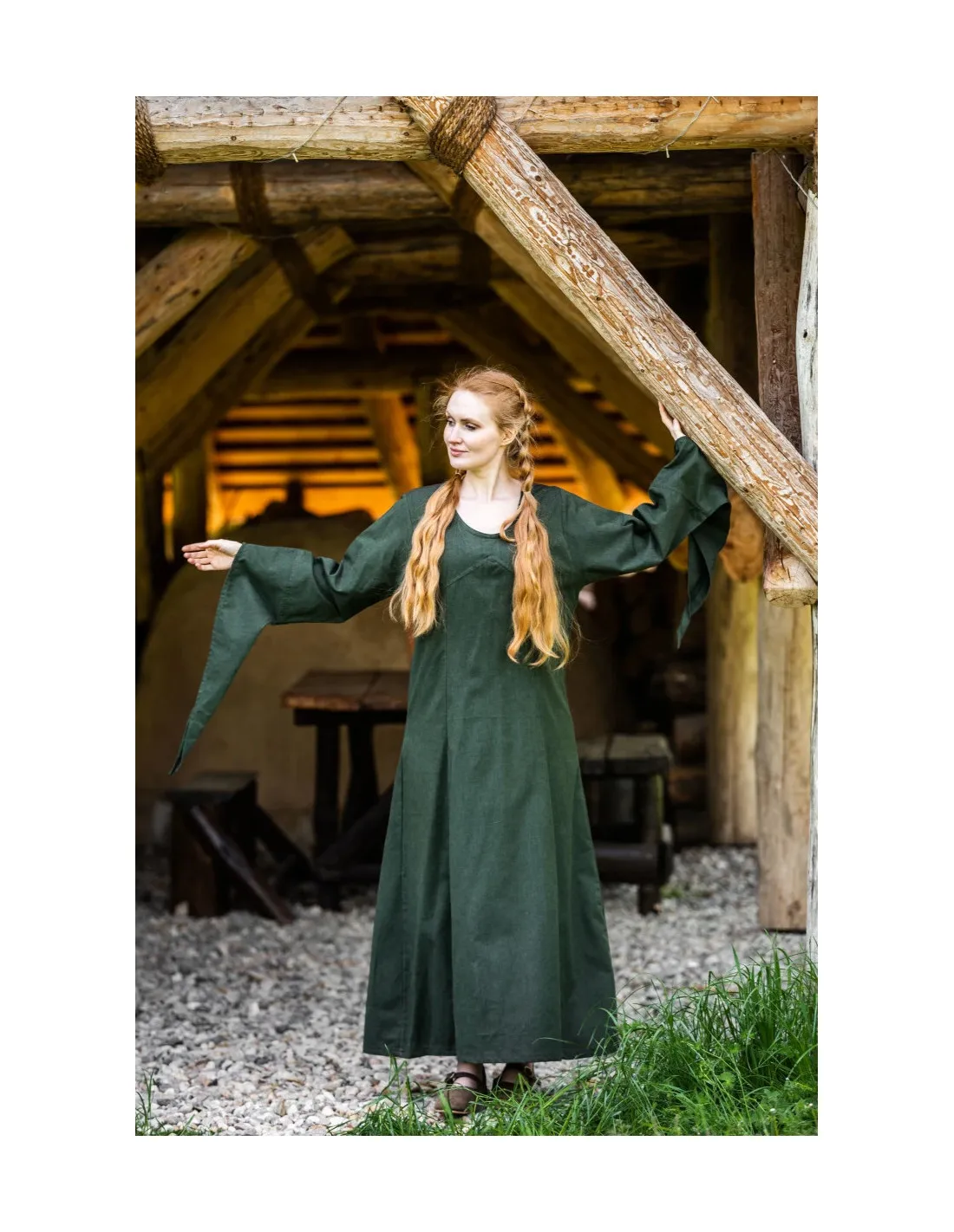 Robe médiévale modèle Marian, vert ⚔️ Boutique Épées