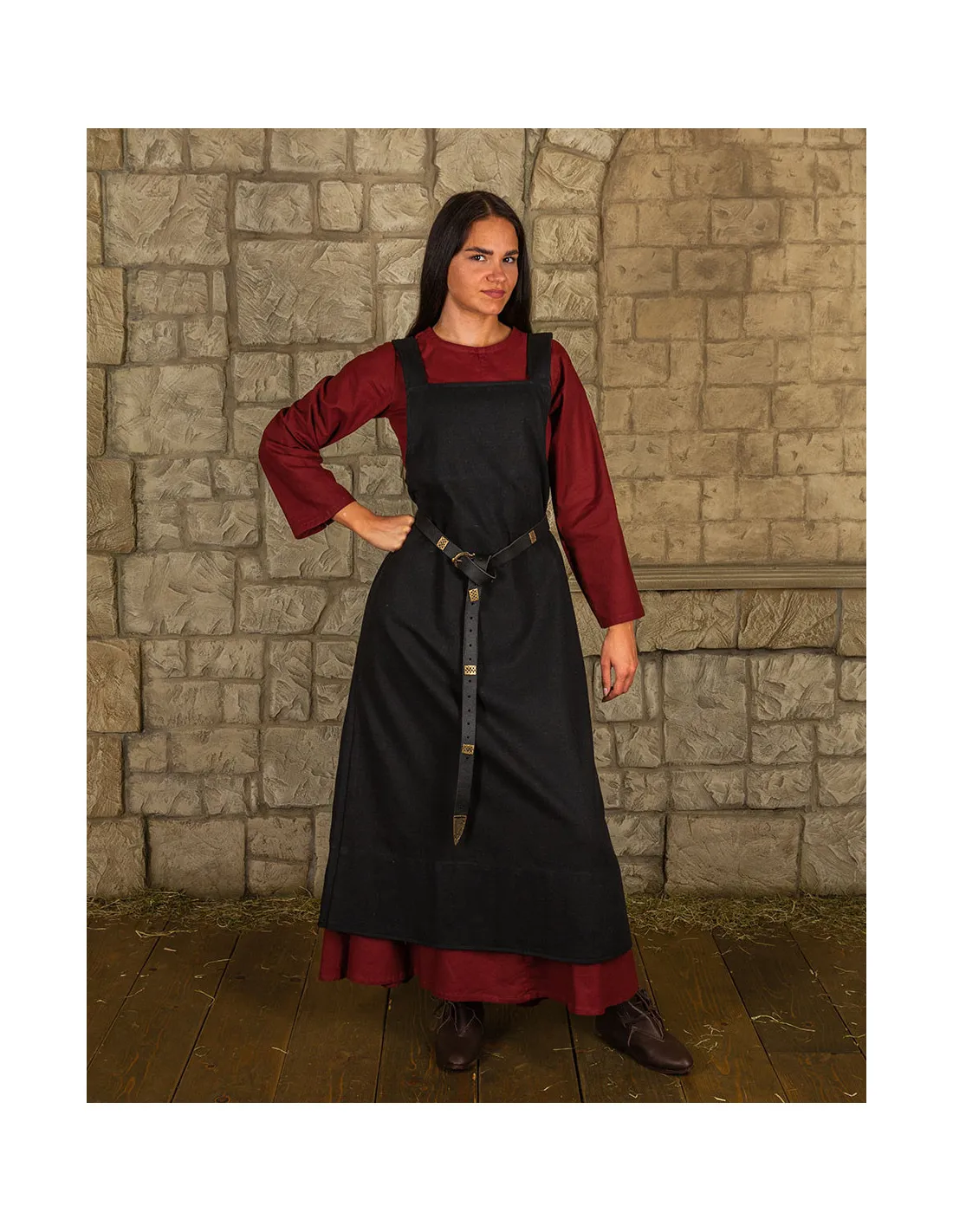 Robe style tablier modèle Lientje, couleur noire ⚔️ Boutique Épées