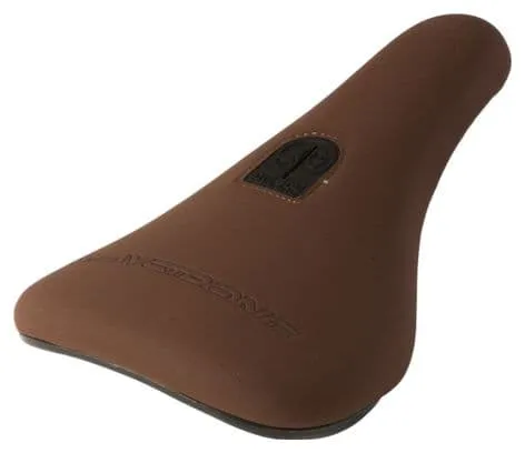 Selle Stay Strong Cutt Off Slim Pivotal Marron