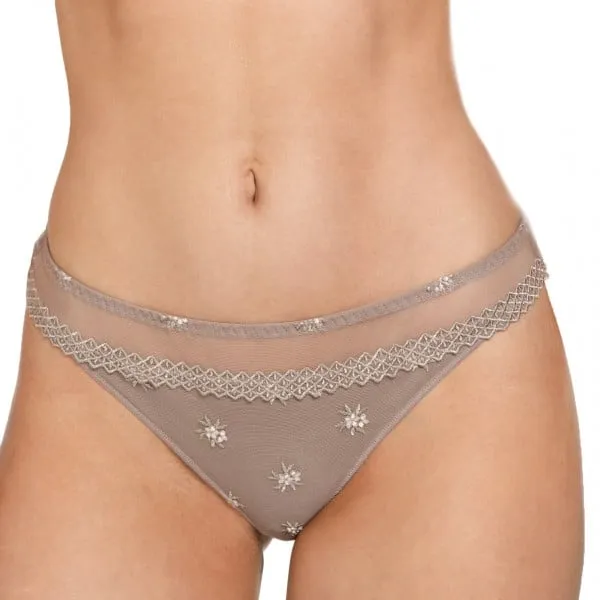 String tanga Chantilly Taupe de Louisa Bracq