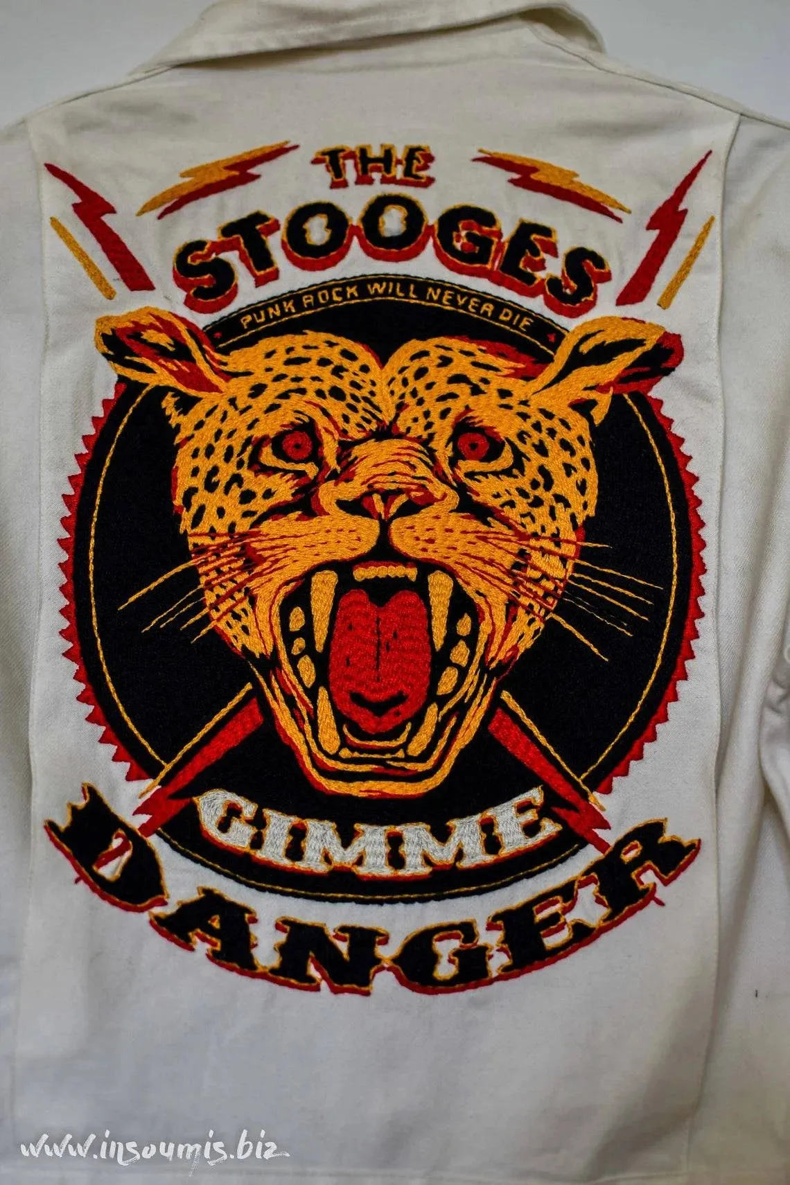 White coverall hand embroidery chainstitch The Stooges/ combinaison blanche brodée points de chanette