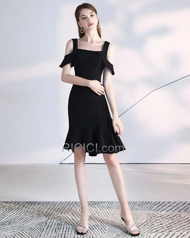 Évasée Noir Simple Dos Nu Longueur Genou Sans Manches À Volants Robe Cocktail Robe Habillée LBD